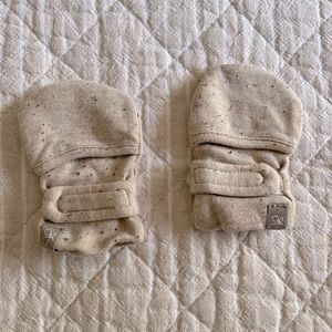 Goumi Baby Mitts 0-3